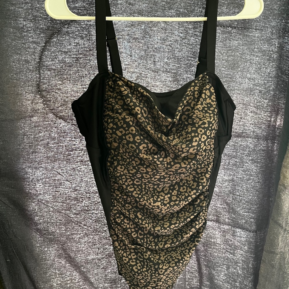 Leopard print Ava-Viv 18 W one piece